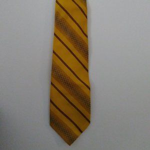Tie large